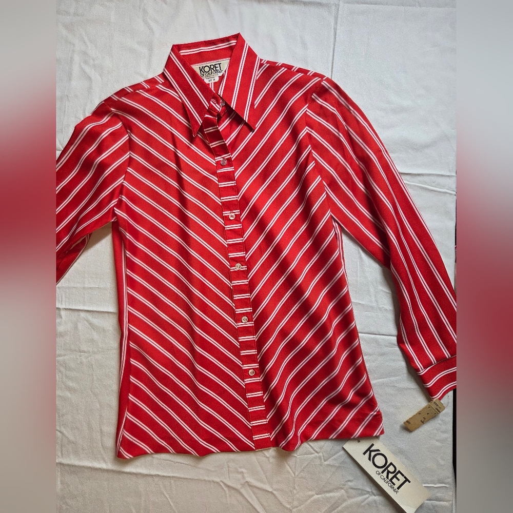 Vintage NWT Koret Red and White Women's Top. Has Orginal Tag From 1970s!!